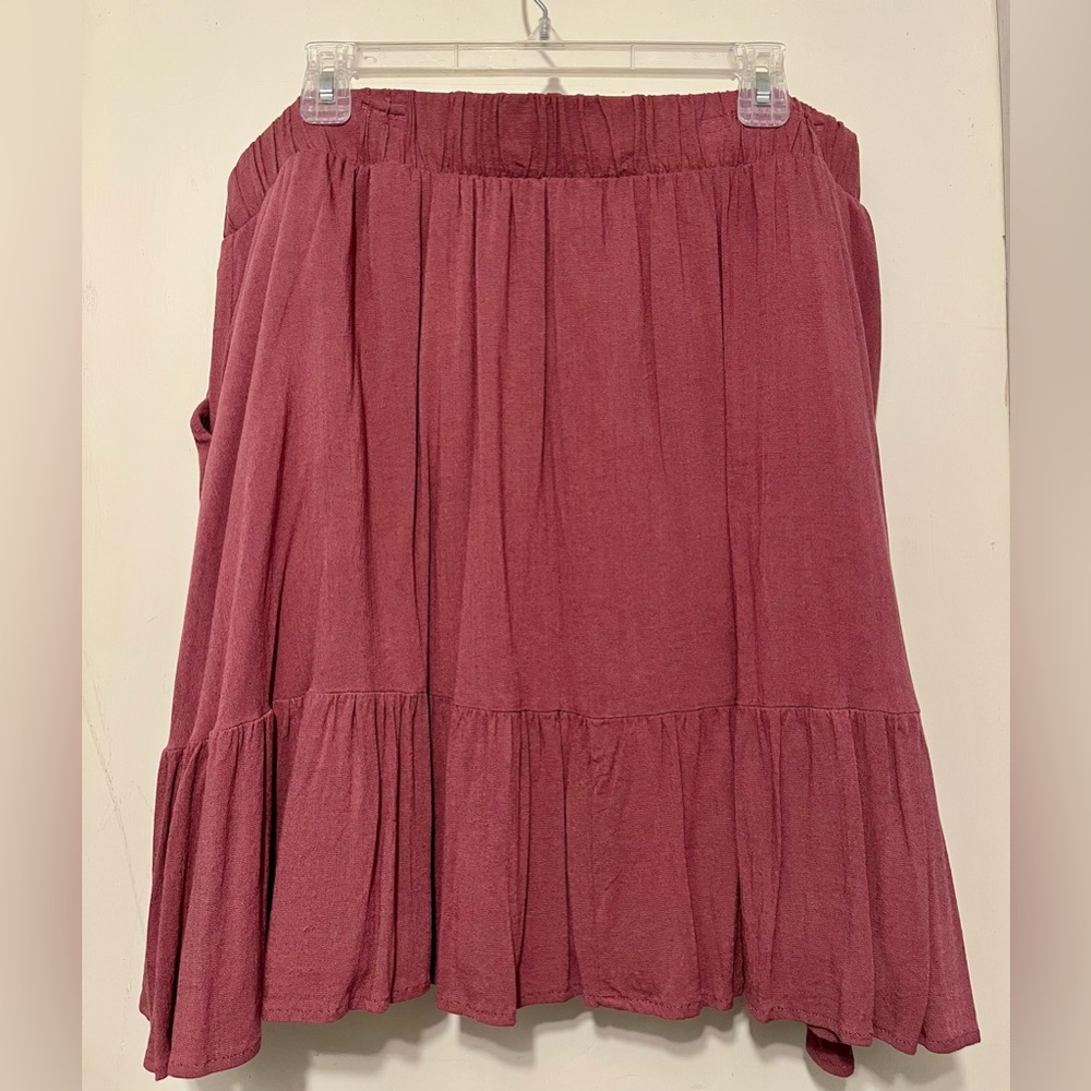 Torrid size 3 Mauve skirt with pockets